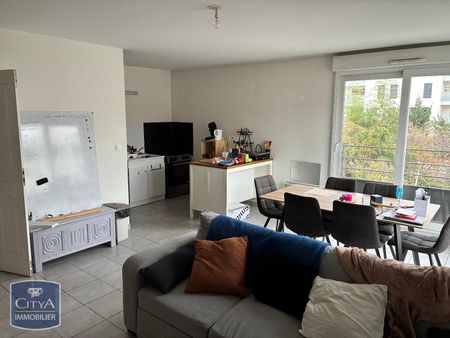 Location Appartement 2 pièces 48m² LYON 8ème - Photo 2