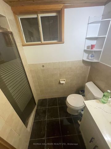 For Lease - 209 Pleasant Avenue, Toronto, Ontario - Photo 5