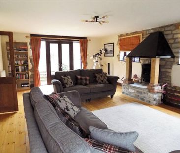 4 bedroom detached house to rent - Photo 3