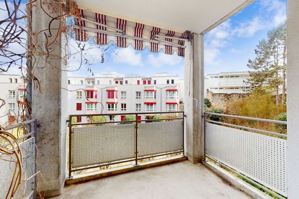 Central apartment near SBB train station - Photo 1