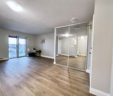 Harris Tower Apartments - Choose your rent level - Call for Details - Photo 3