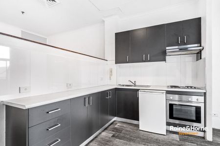 Separate living studio apartment located on King Street - Photo 5
