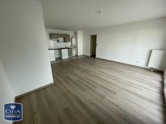 Location Appartement 3 pièces 63m² LOOS 59120 - Photo 1