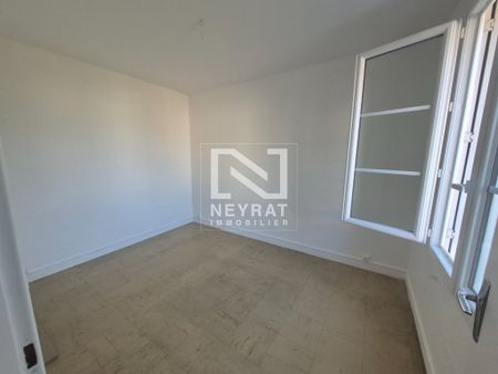 Location Appartement 2 pièces 42m² AUTUN 71400 - Photo 2