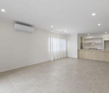 Stunning Family Home in Mount Duneed! - Photo 3