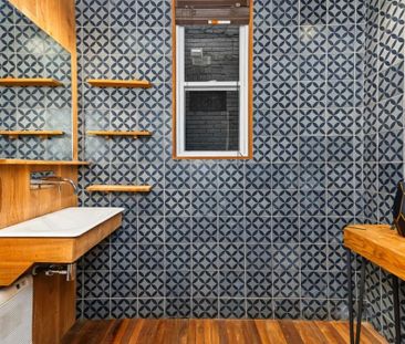 4389 Av. Girouard, H4A 3E5, Montréal - Photo 1