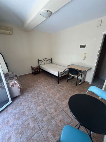 Studio/Γκαρσονιέρα για ενοικίαση Άγιος Νικόλαος (Βόλος) - Photo 4