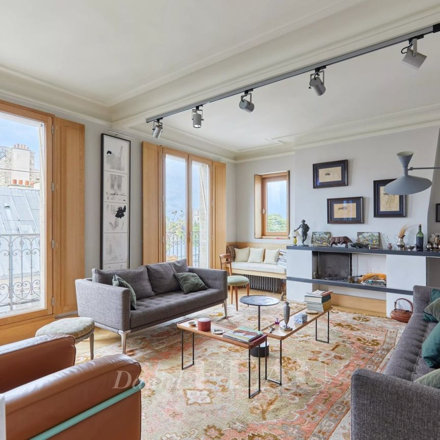 Tout savoir sur cet appartement dans le quartier Odéon, à Paris 6ème - Photo 1