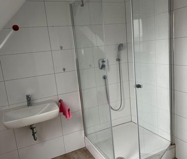 Moderne 2-Zimmer-Dachgeschosswohnung mit 58 m² in Harpertshausen - Foto 1