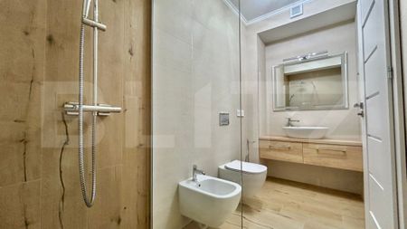 Apartament în bloc Boutique, 56 mp, zona Ultracentral - Fotografie 3