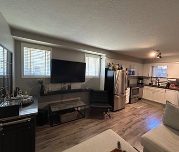 For Lease - 3200 Singleton Avenue Unit# 96, London South, Ontario - Photo 4