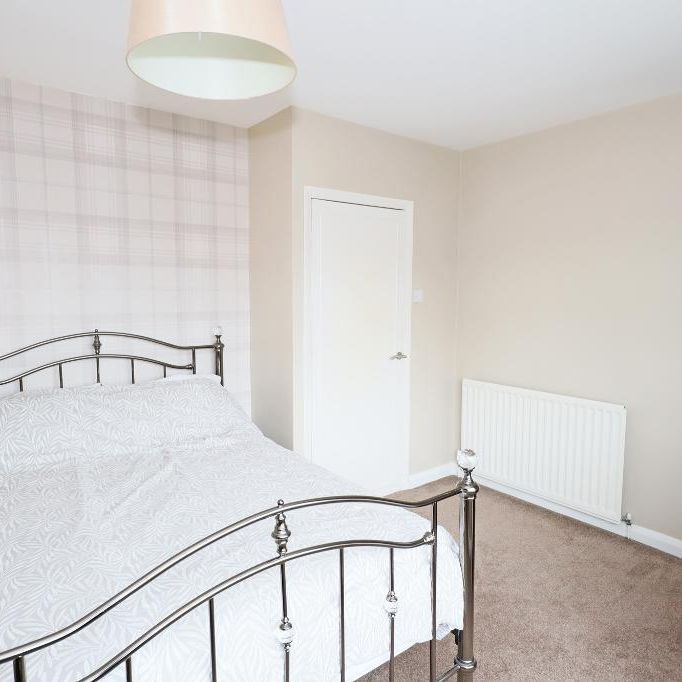 2 bedroom semi-detached house to rent - Photo 1