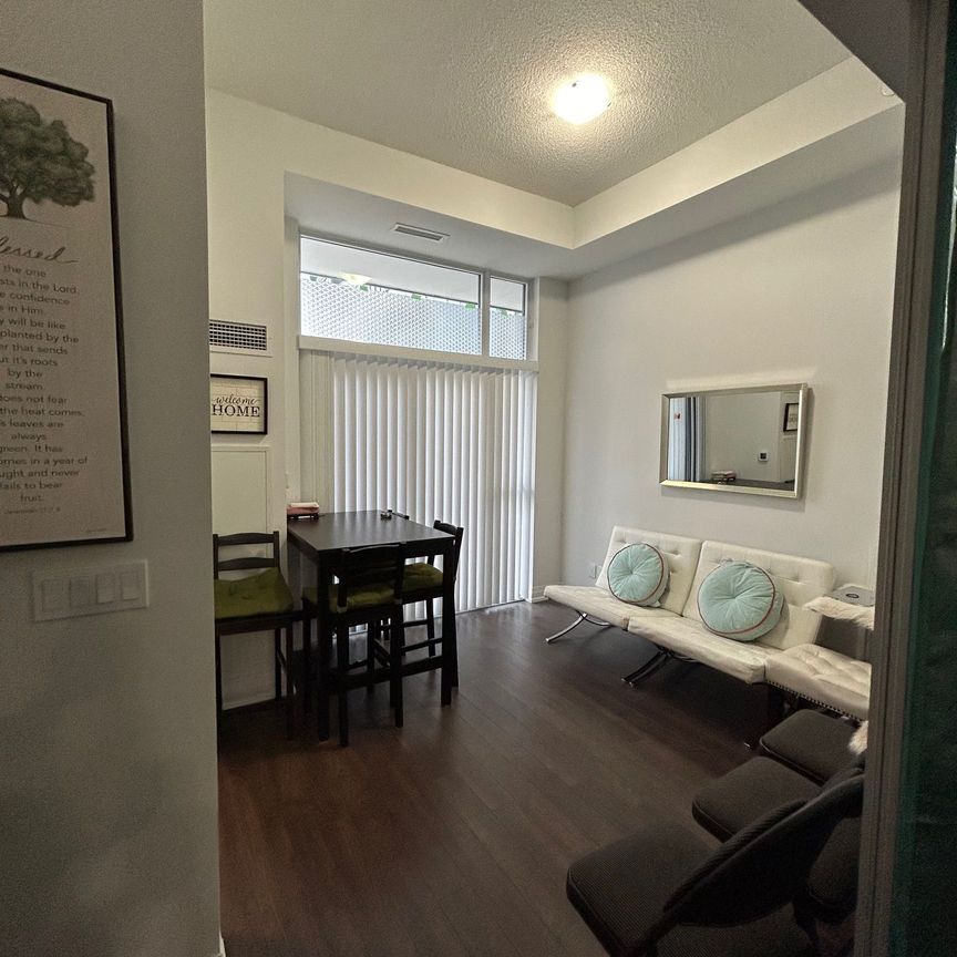 For Lease - 20 Meadowglen Place Unit# 822, Toronto, Ontario - Photo 1