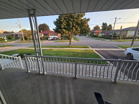 For Lease - 148 Derrydown Road Unit# #Main, Toronto, Ontario - Photo 4