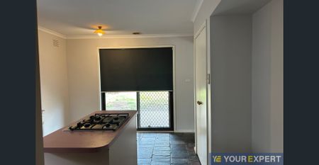 Freshly painted 3 bedroom family home - Photo 3
