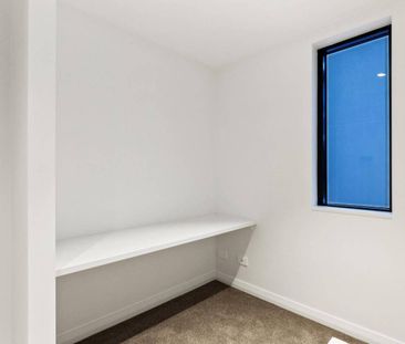 Unfurnished Spacious Apartment in Fremantle - Photo 2