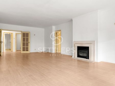 3 room luxury Flat for rent in Bairro do Rosario (Cascais), Cascais, Lisbon - Photo 5