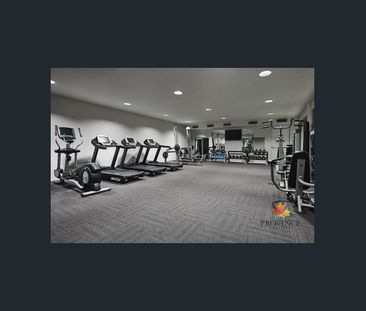 ELEGANT & SOPHISTICATED - Large 1 Bedroom Q3 Apartment – WITH CAR BAY! - Photo 4