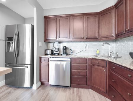 For Lease - 363 Colborne Street Unit# 2704, London East, Ontario - Photo 3