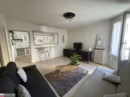 Location Appartement 4 pièces 84m² BEZIERS 34500 - Photo 4