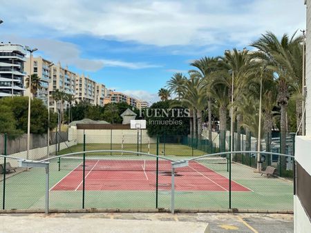 Piso de alquiler en Avenida Niza, PAU 5 - Photo 3