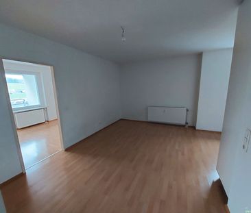ca. 50m² Wohnung mit Ausblick / Loggia/Lift in Steyr -Ennsleite - Photo 1