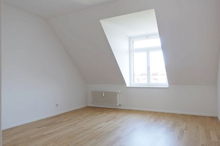 Diese Dachwohnung wird Sie begeistern! - Photo 5