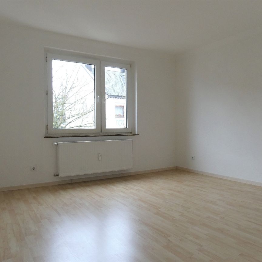 Helle Wohnung mit Balkon und Tageslichtbad mitten in Boelerheide sucht neue Mieter ! - Photo 1
