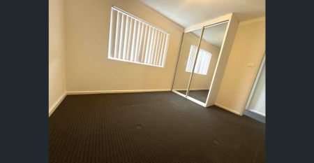 Walk to Penrith CBD - Photo 3