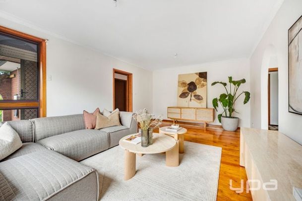 Cherished 4-Bedroom Home on 533m² in a Prime Position - Photo 1