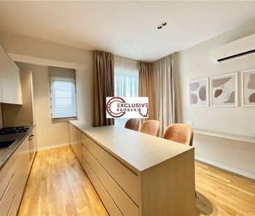 Luxury 2 Rooms //Panoramic View//Underground Parking - Photo 6