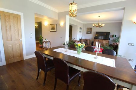 6 bedroom detached house to rent - Photo 5