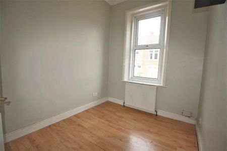 5 bedroom terraced house to rent - Photo 3