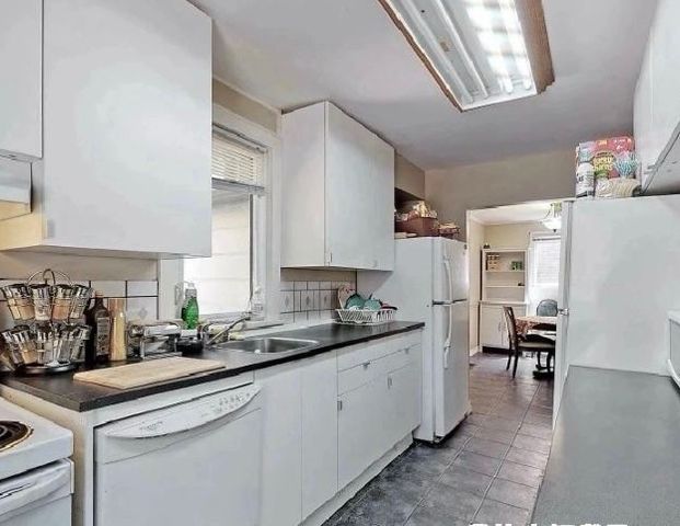 For Lease - 309 Bowman Street, Hamilton, Ontario - Photo 1