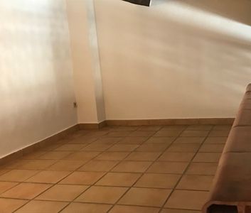 Location Appartement 1 pièce 46m² PIERREFEU DU VAR 83390 - Photo 1