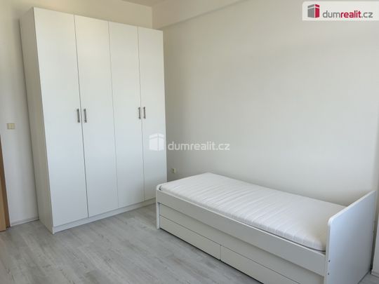 Pronájem bytu 3+kk 65 m², náměstí Míru 595, Zruč nad Sázavou - Photo 1