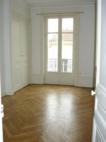 APPARTEMENT T7 A LOUER - Photo 5