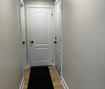 For Lease - 3131 Lenester Drive Unit# Lower level, Mississauga, Ont... - Photo 4