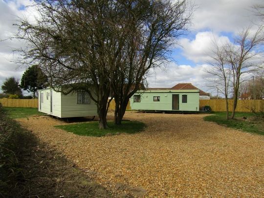 2 bedroom mobile home to rent - Photo 1