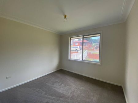 Newly Renovated Unit! - Photo 4