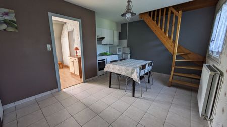 Location Appartement 3 pièces 42m² - Photo 2