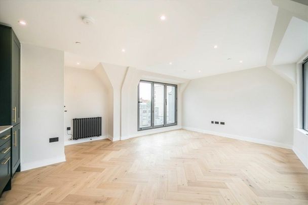 Wharf Place, Broadway Market, E2 - Photo 1