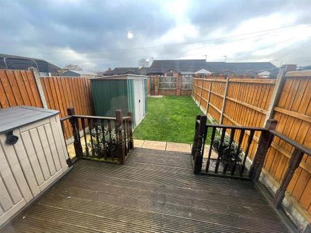 3 bedroom townhouse to rent - Photo 3