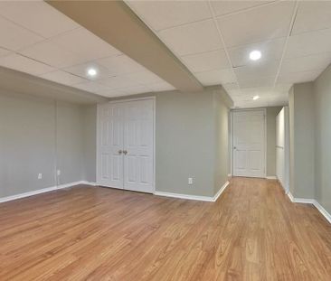 For Lease - 2344 Dalebrook Drive, Oakville, Ontario - Photo 5