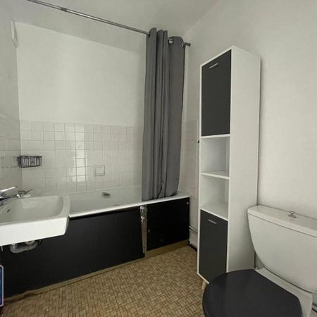 Location Appartement 1 pièce 27m² CLERMONT FERRAND 63000 - Photo 4