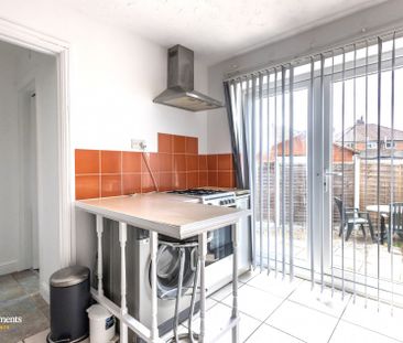 46 Tower Road, Rugby - Photo 6