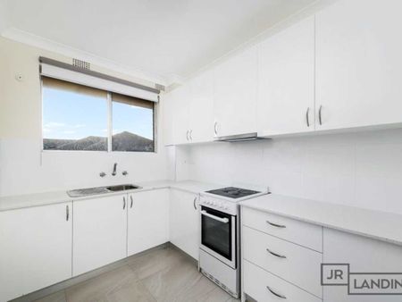 2 Bedroom Unit I Lock-Up Garage - Photo 3