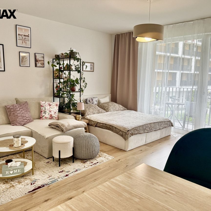 Pronájem bytu 1+kk 39 m² - Fotografie 1