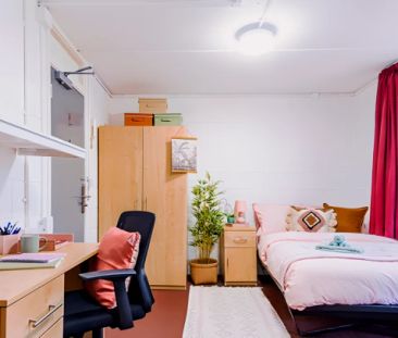 Large single room - Photo 2