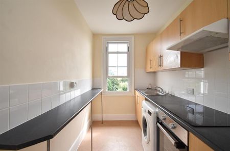 1 bedroom flat to rent - Photo 4